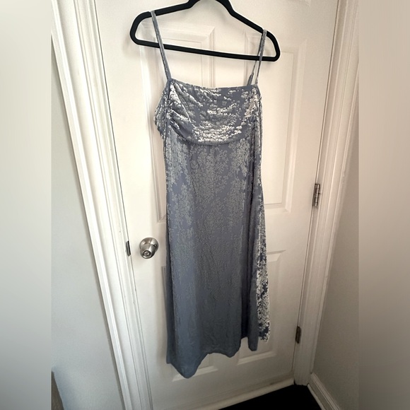 Light blue felt midi dress - Picture 1 of 2